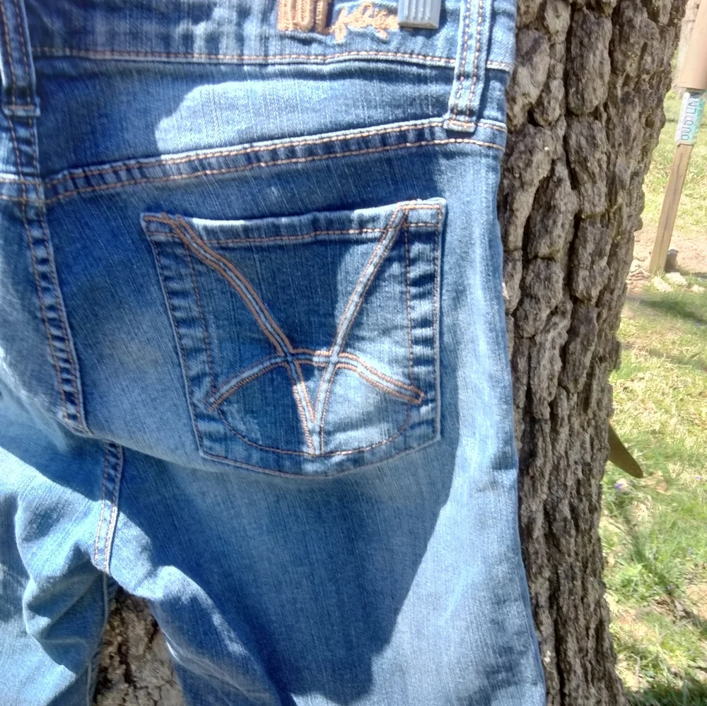 👀 Big Discount!👀 Kut from the Kloth Jean Shorts in size 10 - Picture 1 of 4